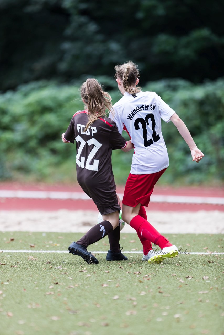 Bild 327 - wBJ Walddoerfer - St. Pauli : Ergebnis: 6:0